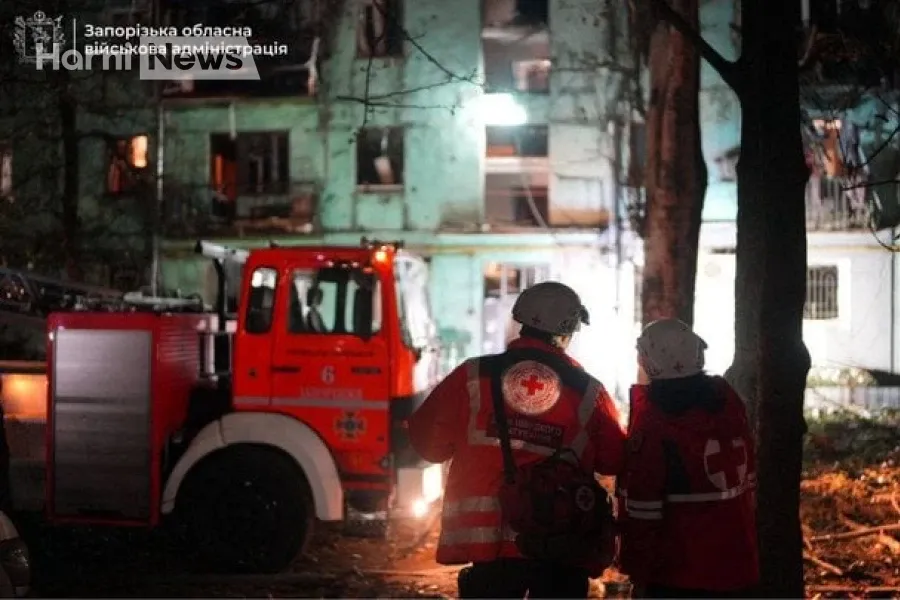 Запорізька область: після удару постраждали п’ятеро жінок – осколки й чадний газ, що відомо зараз?