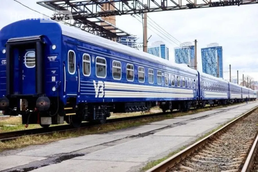 Дніпропетровщина: які залізничні рейси 17 листопада скасовано та які їдуть із затримками – повний перелік і альтернативи
